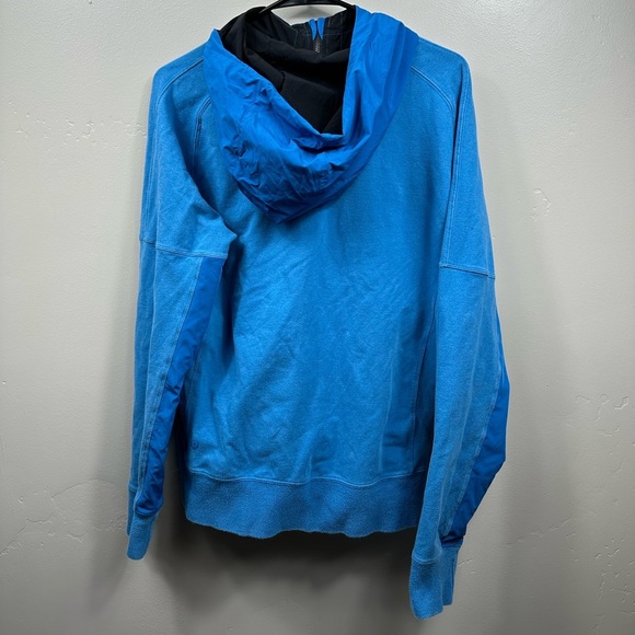 Lululemon Men’s Hooded Zip Up Athletic Jacket Size Medium - Blue - Picture 2 of 6